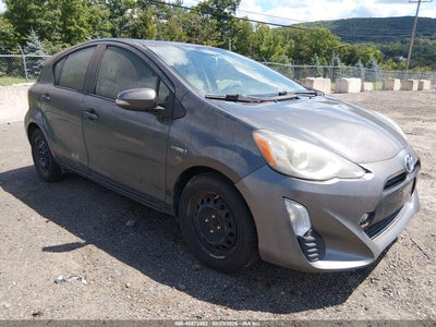2016 TOYOTA PRIUS C