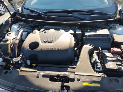 NISSAN MAXIMA