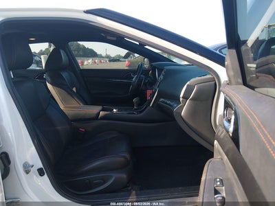 NISSAN MAXIMA