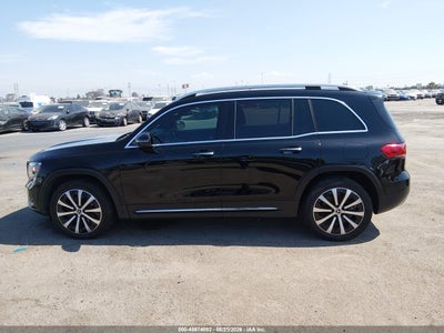 MERCEDES-BENZ GLB 250