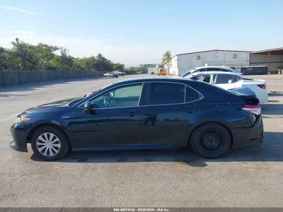 TOYOTA CAMRY HYBRID