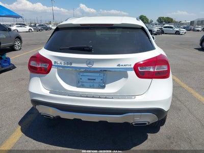 MERCEDES-BENZ GLA 250