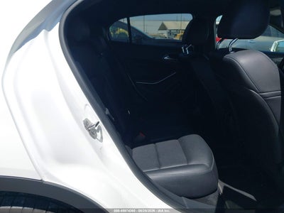 MERCEDES-BENZ GLA 250