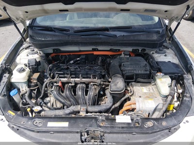 HYUNDAI SONATA HYBRID