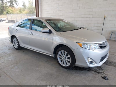 2014 Toyota Camry Hybrid