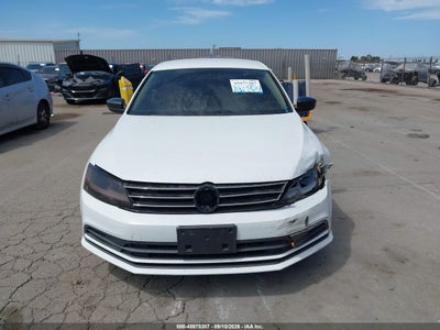 VOLKSWAGEN JETTA