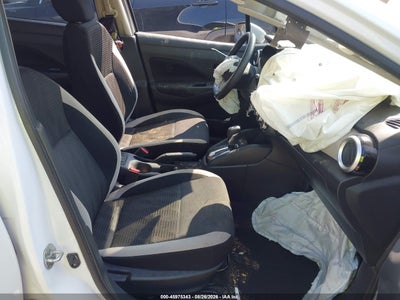 NISSAN VERSA