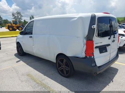 MERCEDES-BENZ METRIS