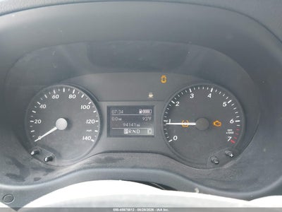 MERCEDES-BENZ METRIS