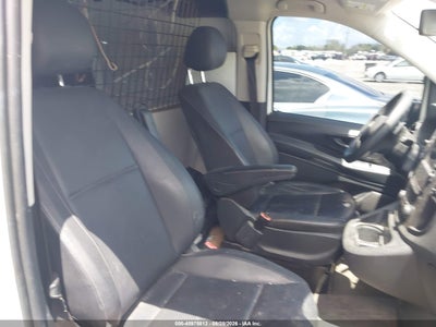 MERCEDES-BENZ METRIS
