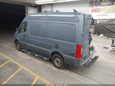 MERCEDES-BENZ SPRINTER 2500