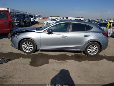 MAZDA MAZDA3