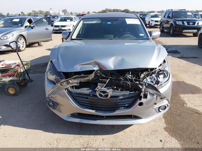 MAZDA MAZDA3