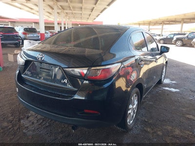 TOYOTA YARIS IA