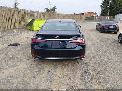 LEXUS ES 300H