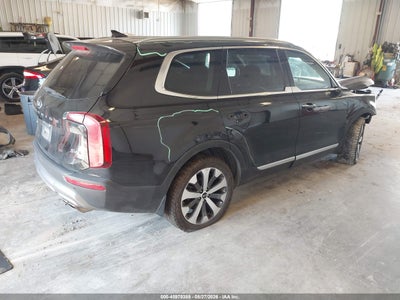 KIA TELLURIDE