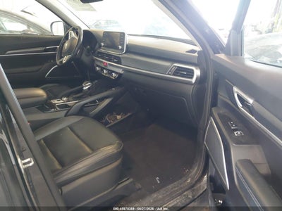 KIA TELLURIDE