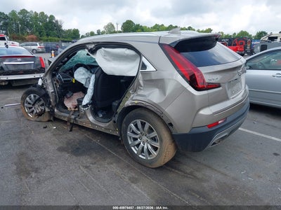 CADILLAC XT4