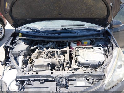 TOYOTA PRIUS C