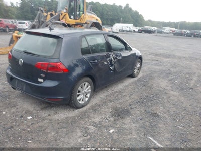 VOLKSWAGEN GOLF