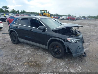 MERCEDES-BENZ GLA 250