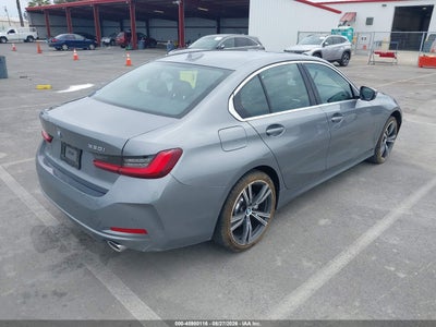 BMW 330I