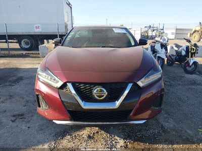 NISSAN MAXIMA