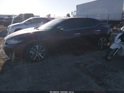 NISSAN MAXIMA