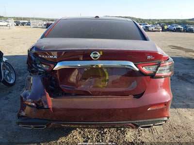 NISSAN MAXIMA