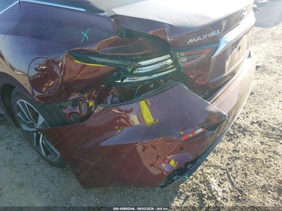 NISSAN MAXIMA