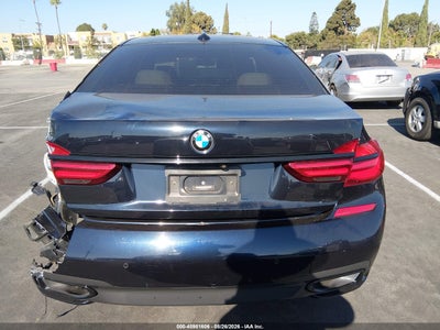 BMW 740I