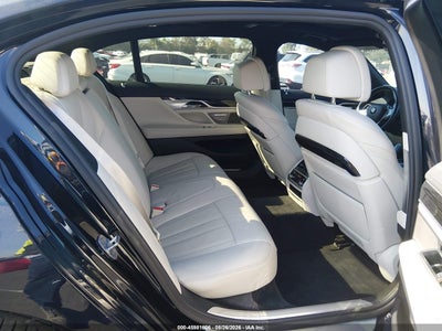 BMW 740I