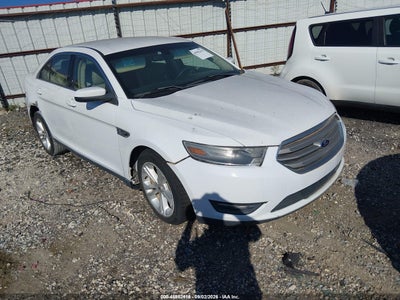 2014 Ford Taurus
