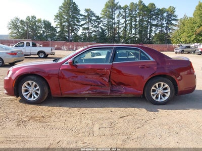 CHRYSLER 300