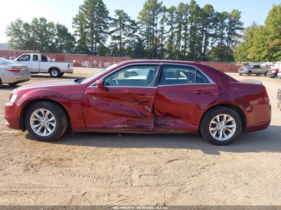 CHRYSLER 300