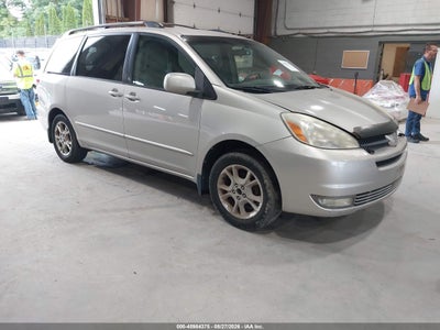 2004 Toyota Sienna