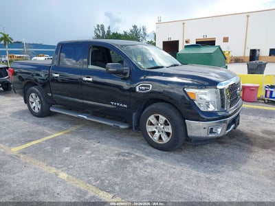 2017 Nissan Titan