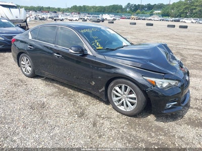 2015 Infiniti Q50