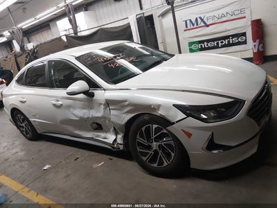 HYUNDAI SONATA HYBRID