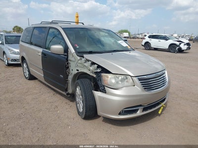 2013 Chrysler Town & Country