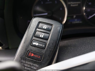 LEXUS IS 300