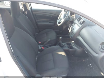 NISSAN VERSA