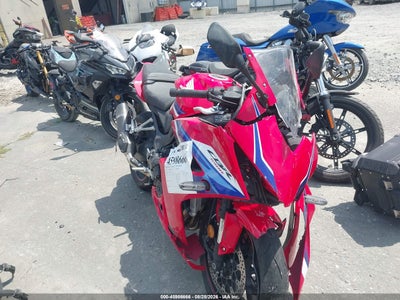 2026 HONDA CBR650 R