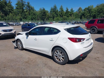 MAZDA MAZDA3