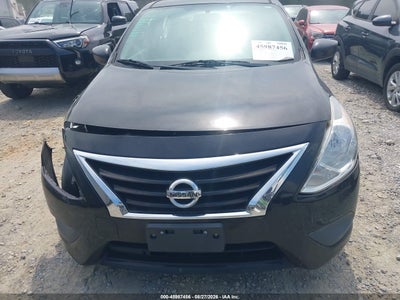 NISSAN VERSA