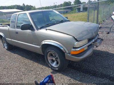 2000 CHEVROLET S-10 LS
