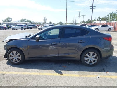MAZDA MAZDA3