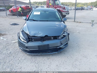VOLKSWAGEN GOLF SPORTWAGEN