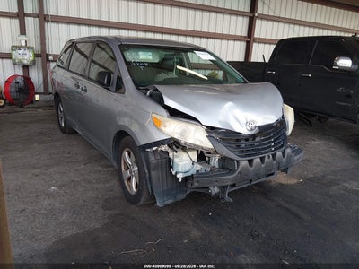 2016 Toyota Sienna