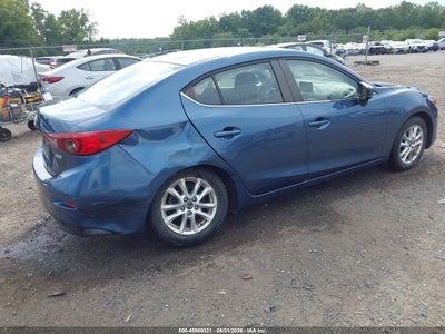MAZDA MAZDA3